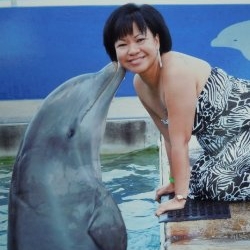 Dolphin Kissing Teena